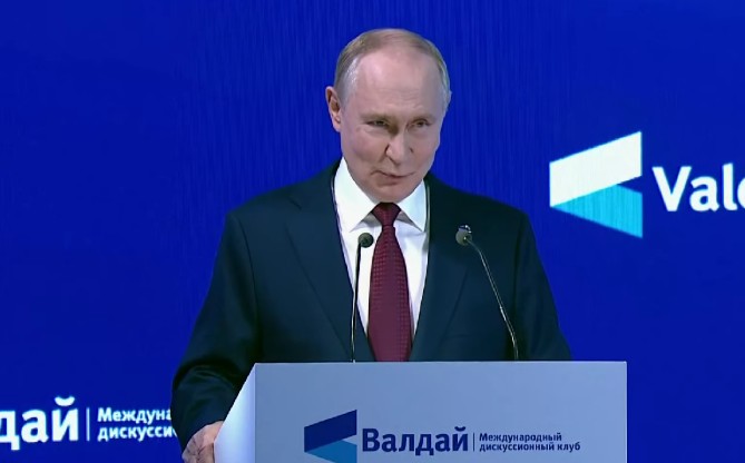 Putin poručio zapadnim elitama: Kaznene mjere protiv Rusije su u potpunosti propale