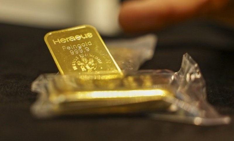 Pojeftinili zlato i srebro: Na tržištu zabilježen značajan pad cijena plemenitih metala