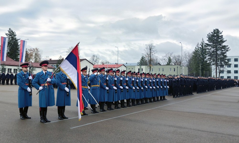 Svečano u Centru za obuku MUP-a: Promovisani kadeti Policijske akademije FOTO
