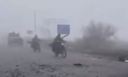 Koriste gustu maglu kao zaklon: Rusi prodiru u Pokrovsk VIDEO