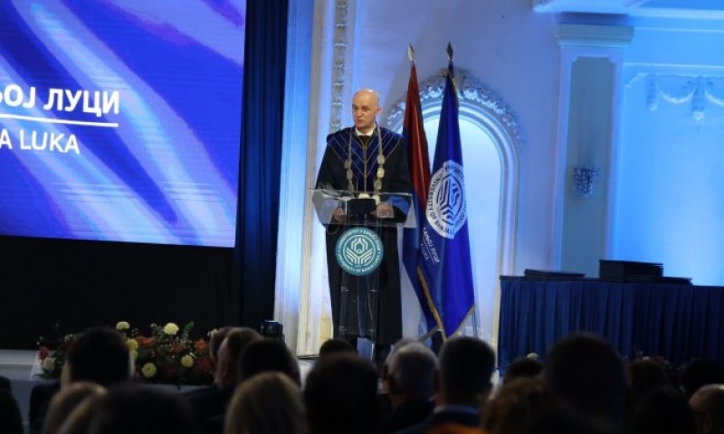 Svečana akademija Univerziteta u Banjaluci: Studenti su budućnost Republike Srpske FOTO