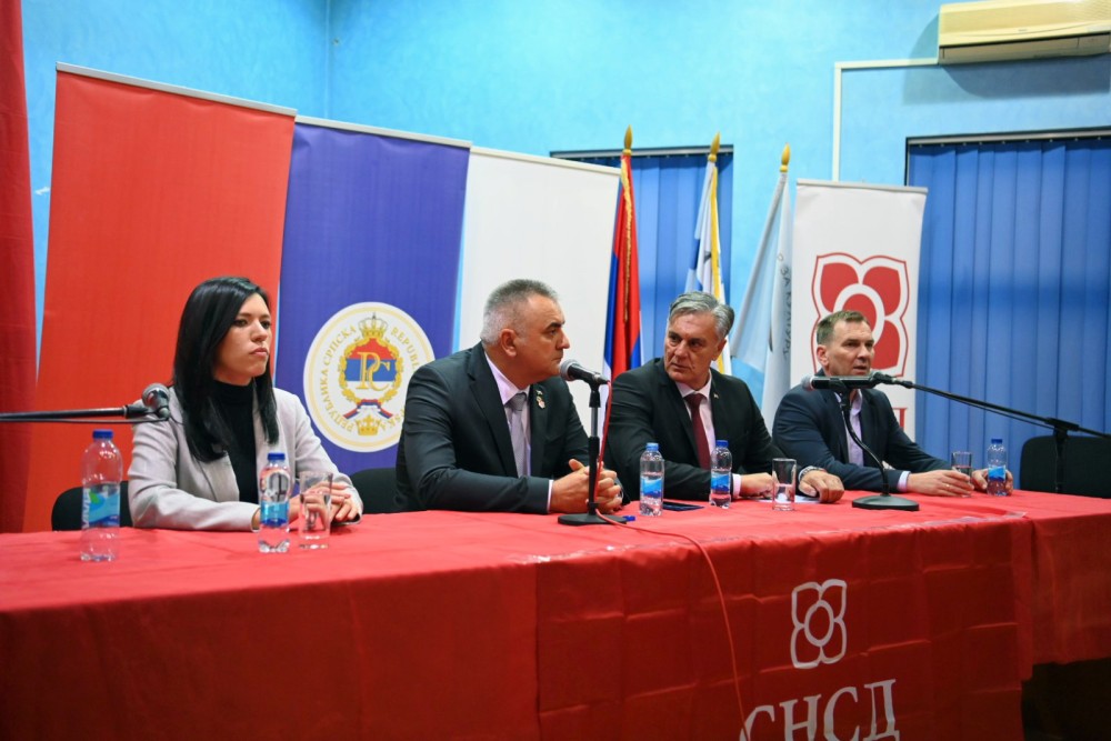 Karan u Ugljeviku: Izbor je jednostavan – Republika Srpska ili Šmitova BiH