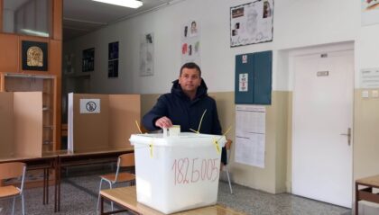 Vukanović glasao u Trebinju: Veća izlaznost daje veći legitimitet novom predsjedniku