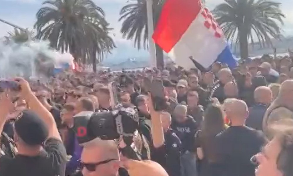 Rivom odjekivalo “Za dom spremni”: Završen protest Torcide u Splitu