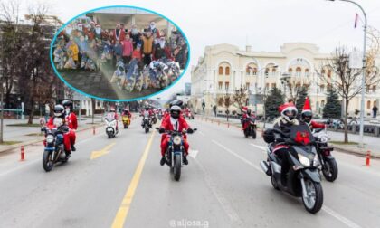 Ovi Djeda Mrazovi ne odustaju! Evo kad će s poklonima paradirati gradom FOTO