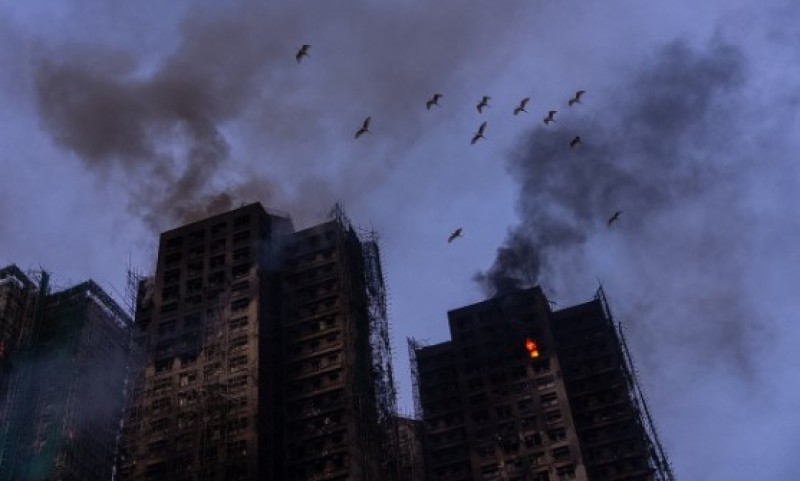 Broj žrtava nakon stravičnog požara skočio na 94: Bambusove skele pomogle širenju vatre?