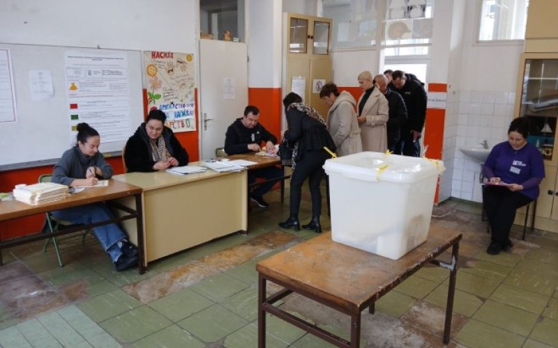 Prvi presjek: Izlaznost u Hercegovini manja nego ranijih godina