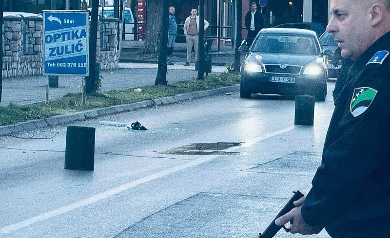Opljačkali zlataru, pa pucali na policajce: Uhapšene dvije osobe iz kriminalne ekipe