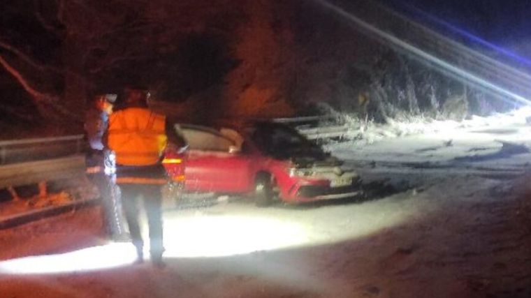 Nesreća na Komaru: Tri osobe povrijeđene, potpuno obustavljen saobraćaj