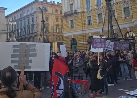 Danas marševi protiv fašizma u Hrvatskoj: Incident u Rijeci