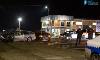 Četiri osobe povrijeđene! Težak sudar tri vozila na putu Prijedor – Banjaluka