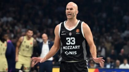 Kalates oči gostovanja u Pireju: Pitajte trenera zašto nisam igrao