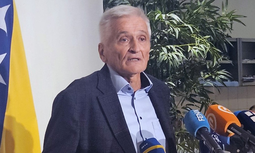 Špirić odgovorio Vukoviću: Koncept opozicije je bunt, jer nemaju izborni legitimitet