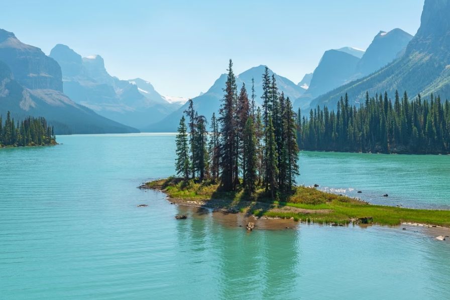 Ostrvo koje privlači turiste, ali tu ne smiju ni da kroče FOTO
