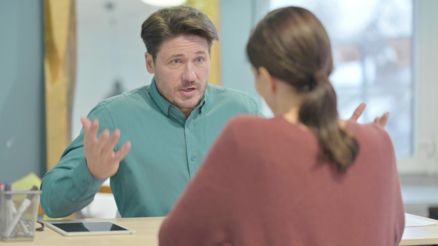 Čuvajte se ova 4 znaka: Na putu do cilja zabiće vam nož u leđa – da ne trepnu