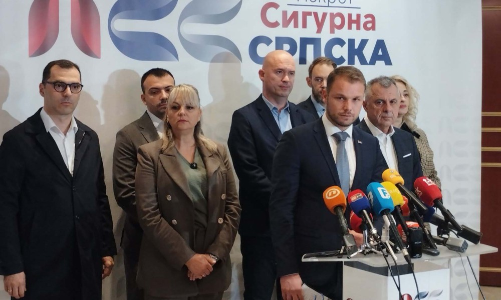 Okupio rukovodstvo pokreta: Stanivuković traži pritvor za napadača