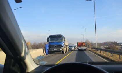 Na brzoj cesti ništa novo: I jutros gužva, kamion u kvaru