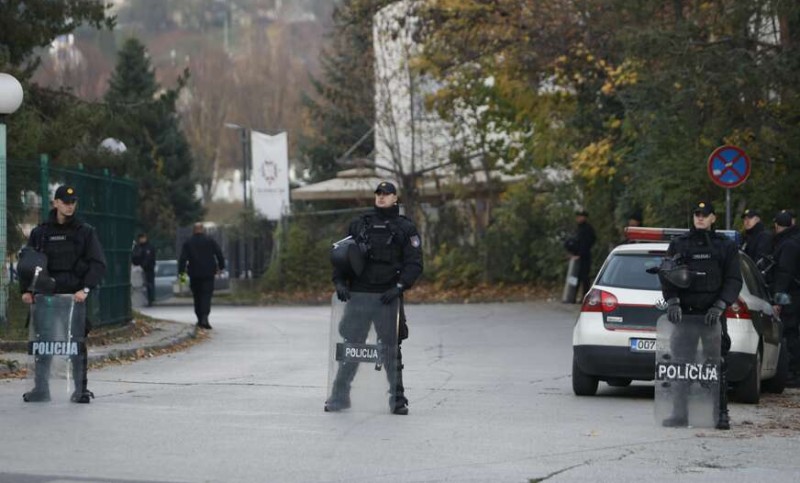 Opsadno stanje: Jake policijske snage obezbjeđuju dvoranu u kojoj igraju Izraelci