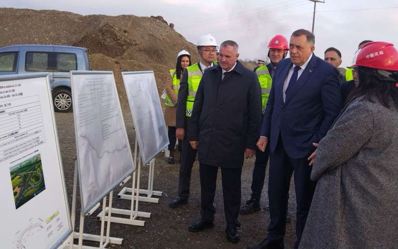 Višković na gradilištu: Projekat auto-puta Vukosavlje-Brčko može da ide u realizaciju