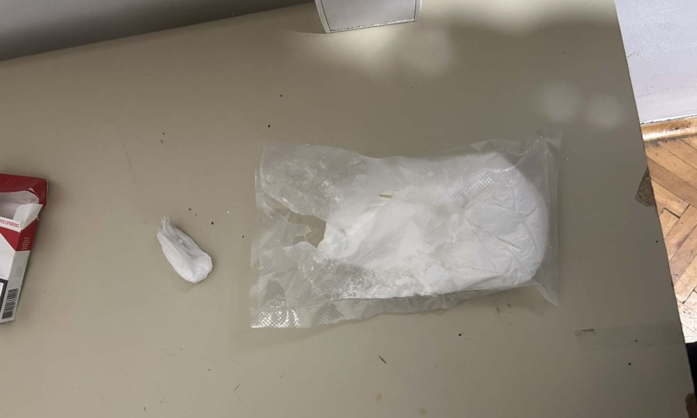 Trojac lišen slobode u Trebinju: Pronađeno više od pola kilograma droge
