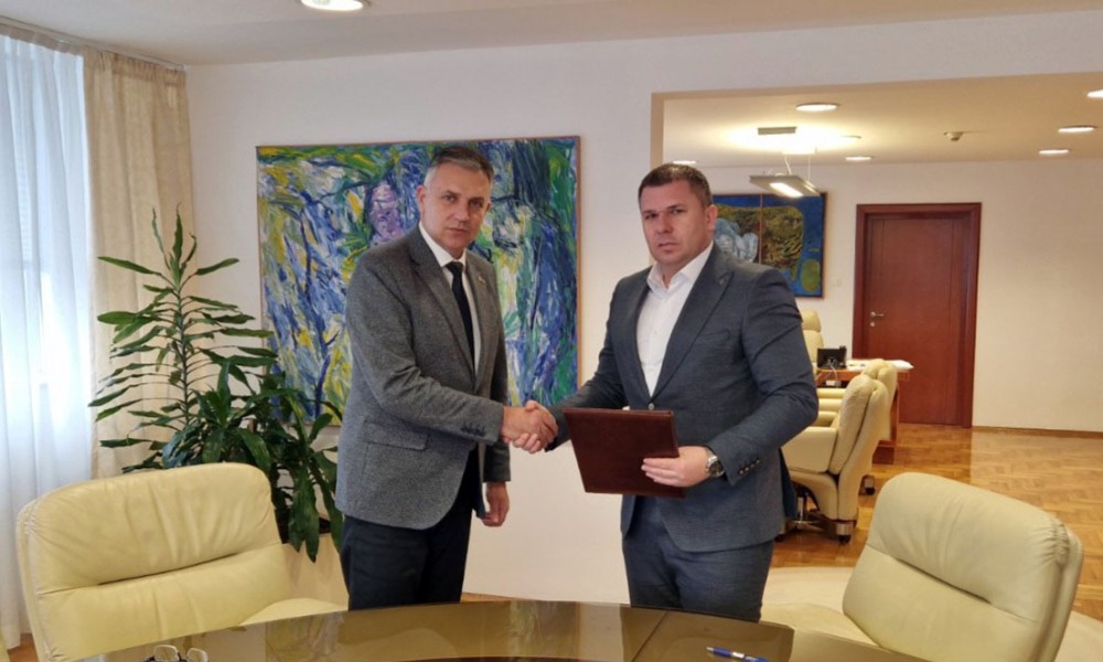 Golubović i Jović potpisali sporazum: Cilj da svako dijete postigne svoj puni potencijal