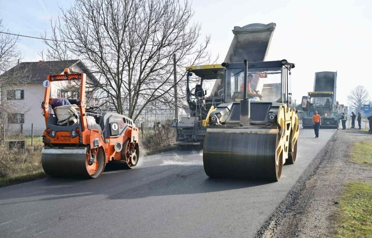Radovi će trajati 10 dana: Asfaltiranje puta Gradiška – Banjaluka, preusmjeren saobraćaj