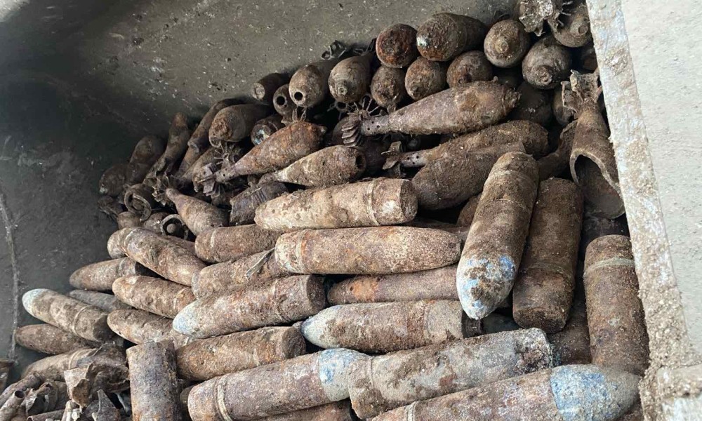 Radovi obustavljeni: U dvorištu škole pronađene granate iz drugog svjetskog rata