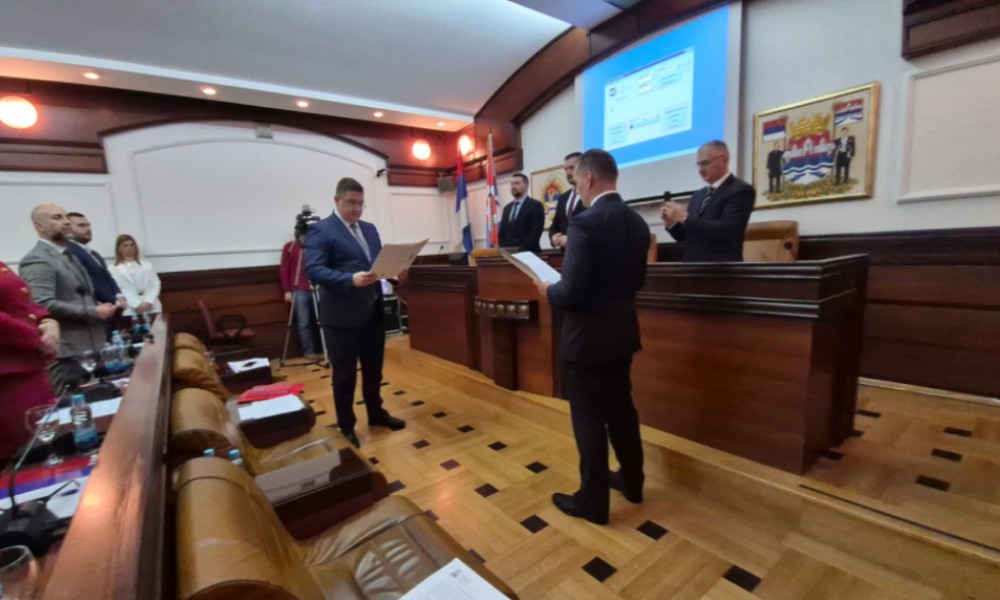 Novi odbornik u Banjaluci! Evo ko je preuzeo Selakov mandat VIDEO