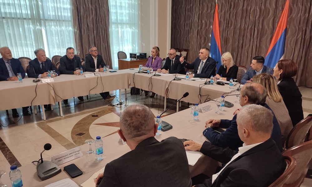 Sastanak u Banjaluci: Minić sa predstavnicima organizacija proisteklih iz rata