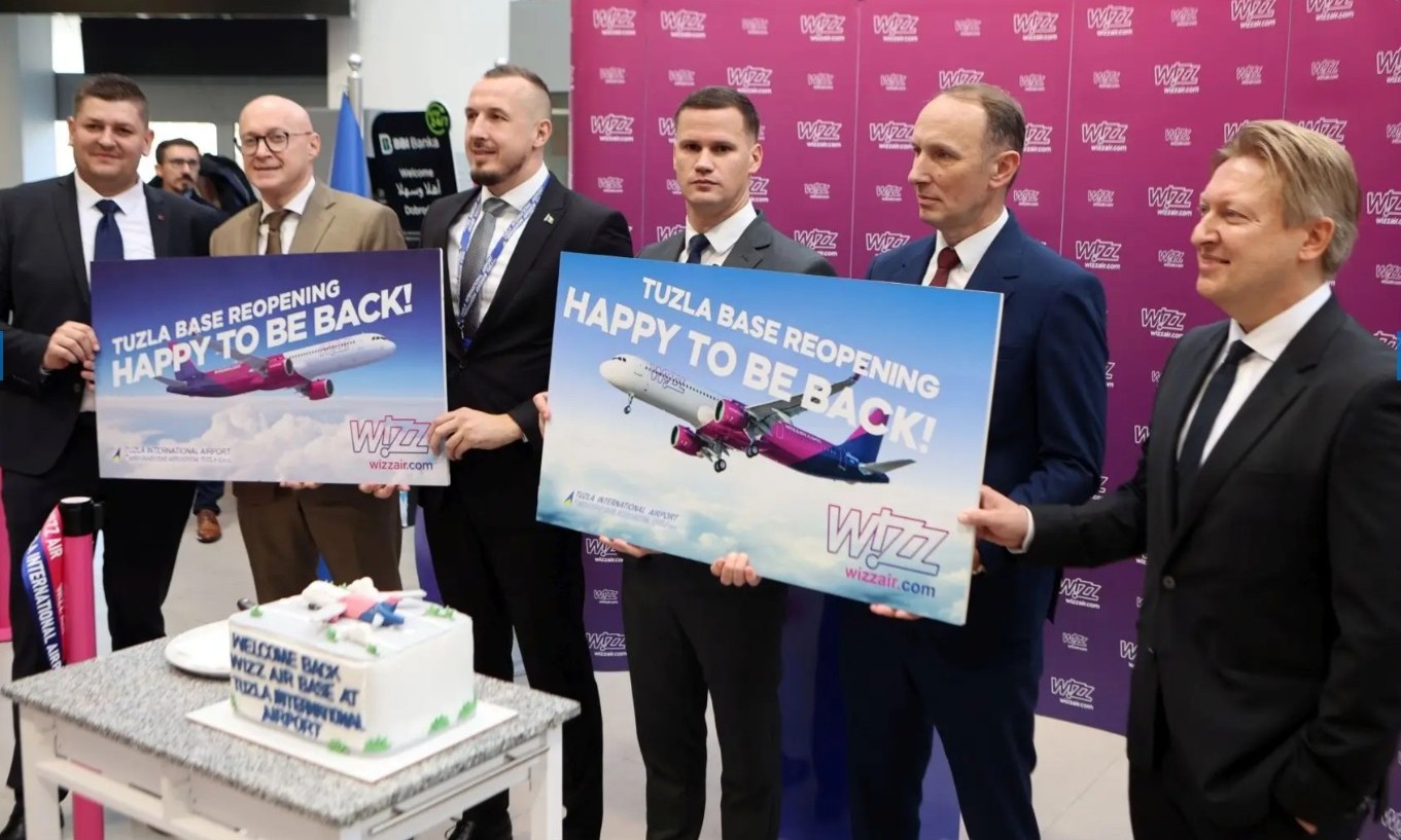 Sletio prvi avion: Zvanično otvorena Wizz Air baza Tuzla