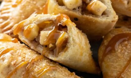 Pravi praznični hit: Brze mini pite sa jabukama