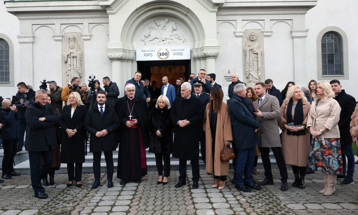 Hrvatski premijer stigao u Banjaluku: Dočekan u samostanu Marija Zvijezda FOTO/VIDEO