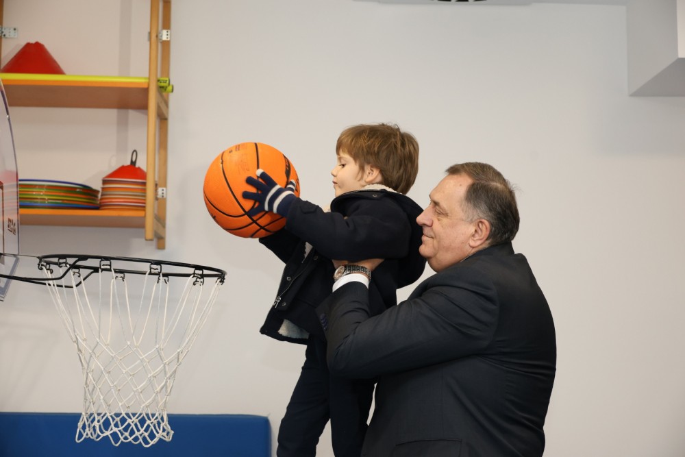 Dodik na otvaranju vrtića: Primarni cilj izgradnja kapaciteta za prihvat sve djece FOTO