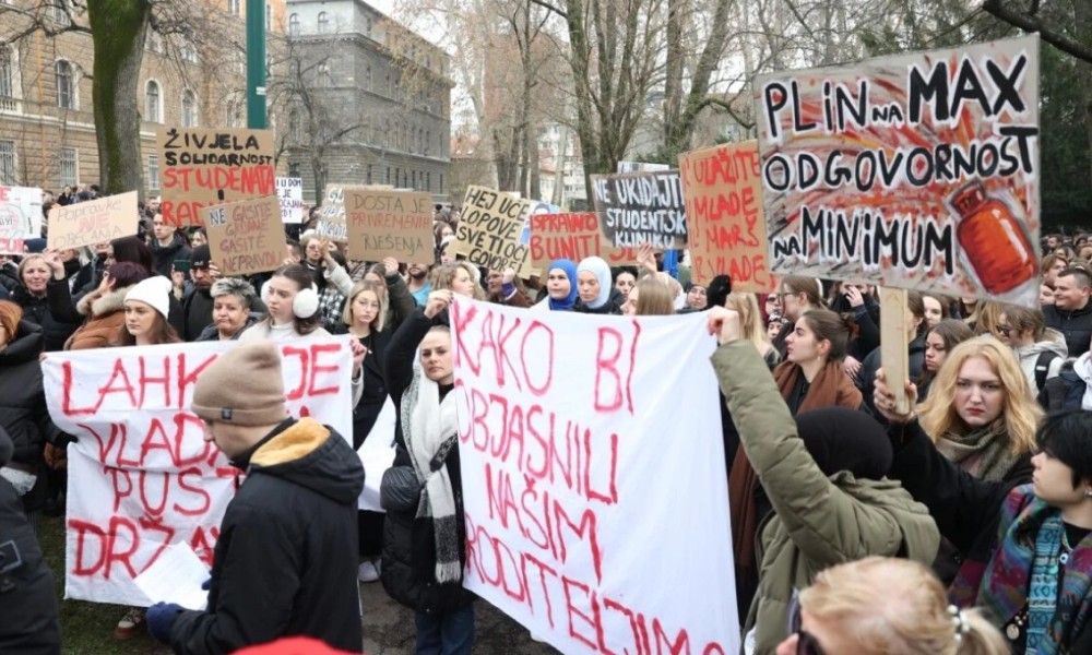 Imaju deset zahtjeva: Studenti u Sarajevu uputili oštre kritike Vladi FOTO