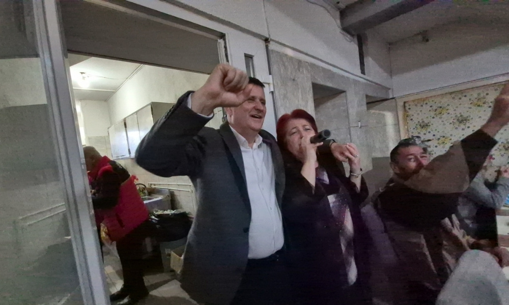 Đajić na svoj način okupio goste: Javna kuhinja nije samo obrok FOTO/VIDEO