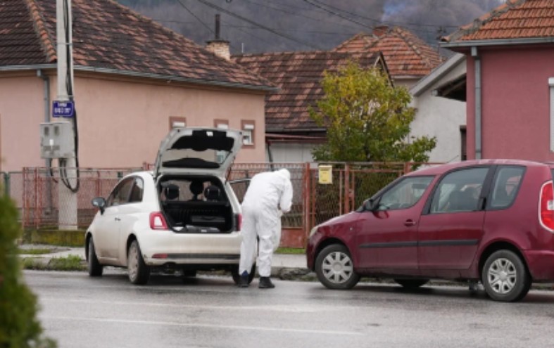 U kući pronađena tijela oca, majke i sina: Misteriozna smrt porodice iz BiH