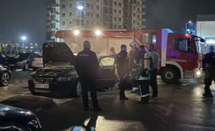Drama na parkingu u Doboju: Vatrogasci ugasili požar na automobilu