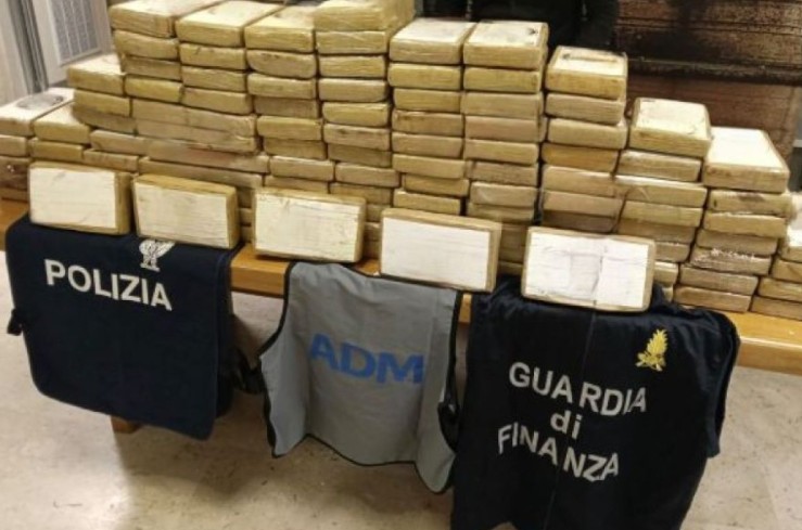 Šokantna zapljena: Vozač iz BiH “pao” sa 138 kilograma ultračistog kokaina