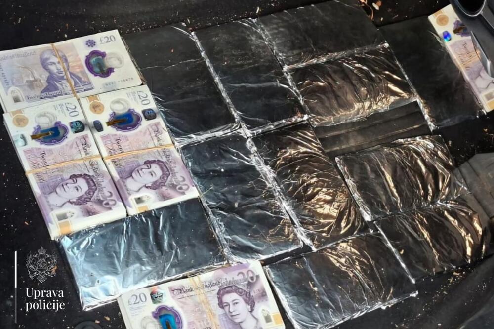 U autu pronađeno oko 59.000 britanskih funti: Državljaninu Grčke zabranjen ulazak u Crnu Goru