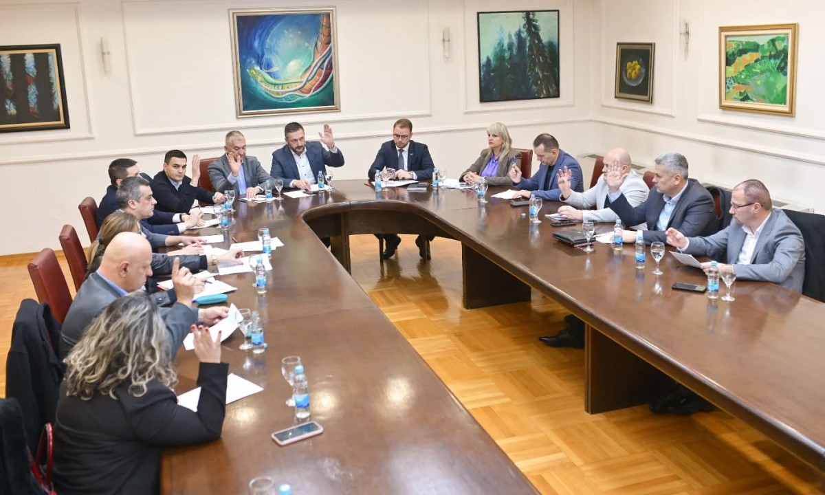 Budžet, kolektori, neradna nedjelja: Sjednica banjalučke Skupštine 17. decembra