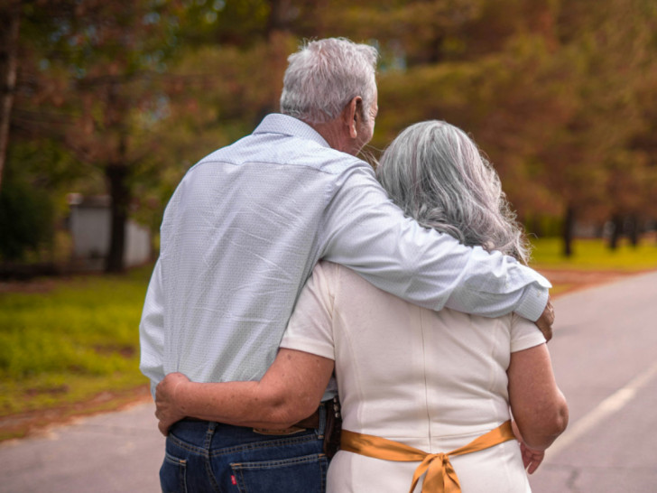 To je prava ljubav! Bračni par zajedno proslavio 100. rođendan, a uskoro ih očekuje još jedan jubilej