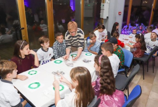 Donatorsko veče za sve najhrabrije: Pozovite 1413 za male borce “mrvice”