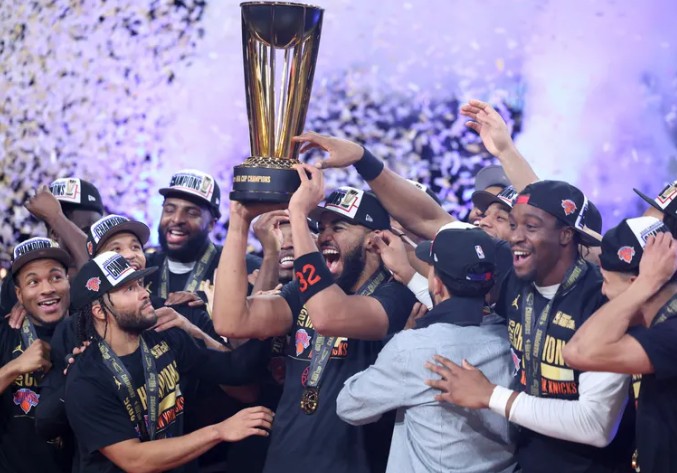 Prvi trofej poslije 52 godine: Niksi preokretom osvojili NBA Kup