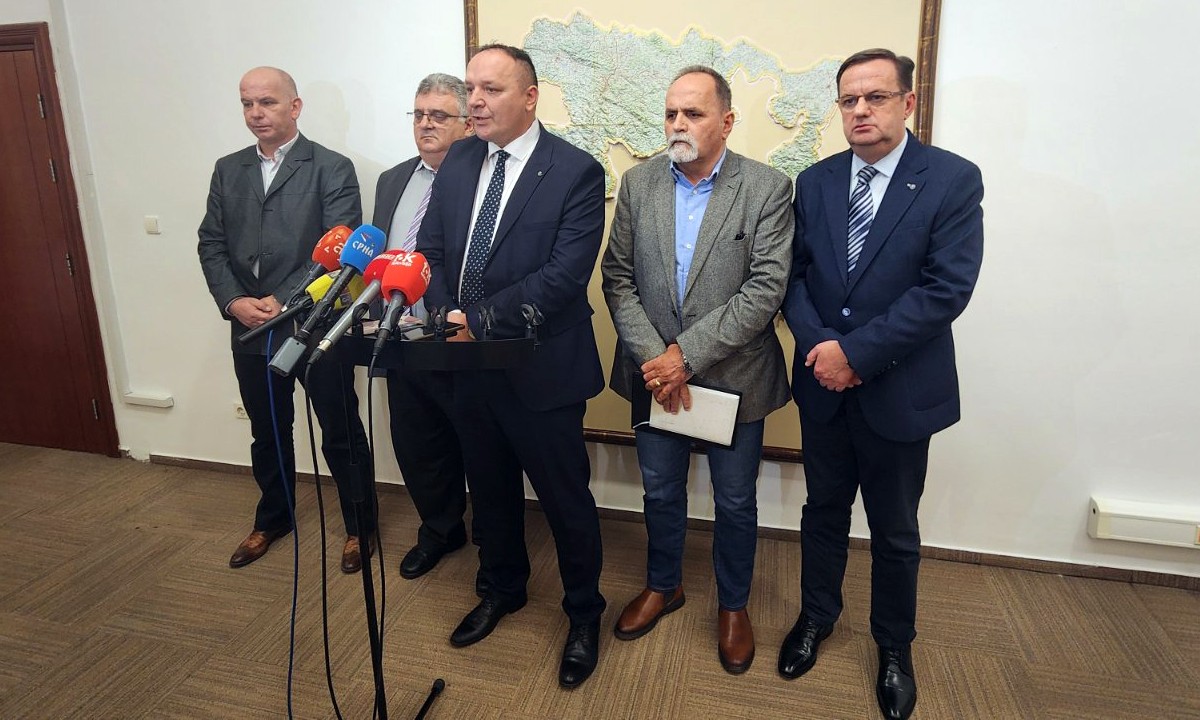 Sindikalci nezadovoljni nakon sastanka sa Minićem: Očekuju veće plate za sve budžetske korisnike