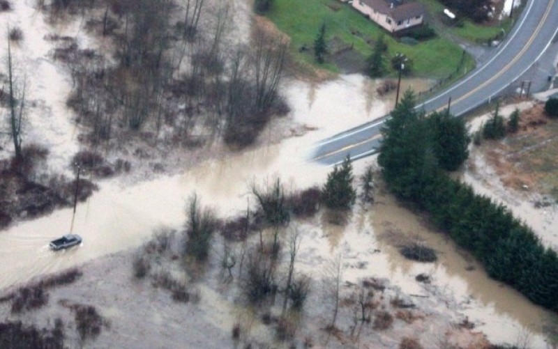 Nacionalna garda na terenu: Zbog poplava neophodna evakuacija 100.000 ljudi