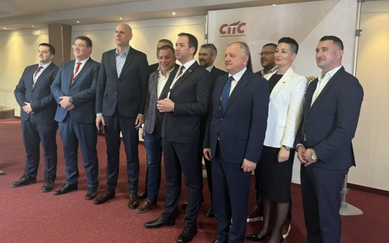 Glavni odbor SPS-a: Osuda postupanja CIK-a i snažna podrška Siniši Karanu