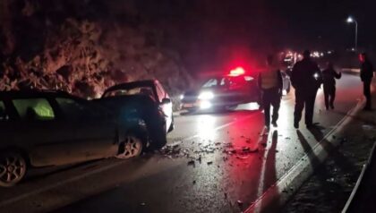 U teškoj nesreći poginuo mladić, a četiri osobe povrijeđene VIDEO