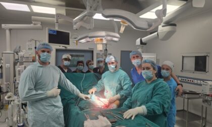 Uspješno otklonjen tumor natkoljenice: Hirurzi UKC-a izveli komplikovan zahvat