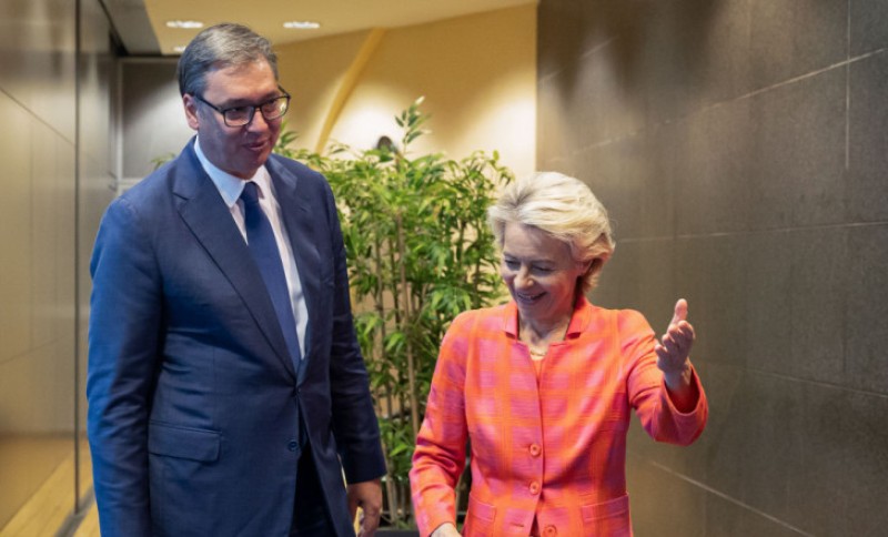 Vučić nakon radne večere u Briselu: Beograd privržen integracijama i odgovoran partner EU