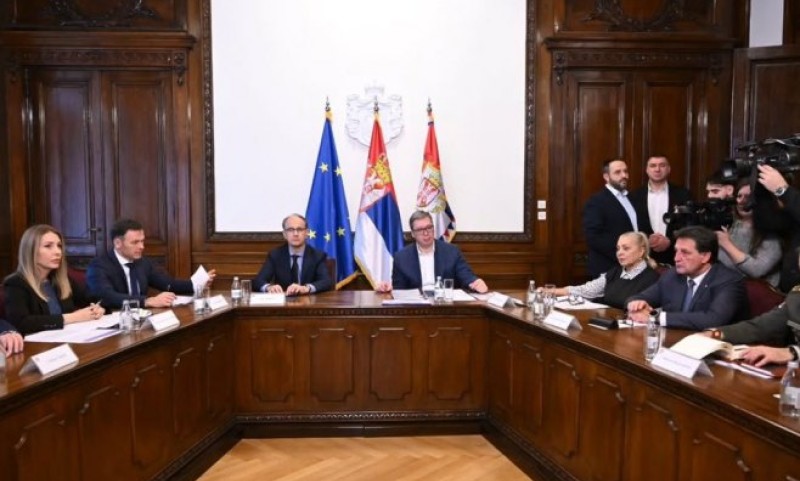 Vučić sa timovima za energetsku stabilnost:  Dobio sam detaljan izvještaj o stanju rezervi